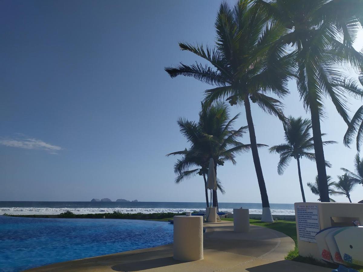 Villas Playa Blanca Zihuatanejo Exterior photo