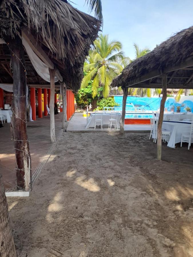 Villas Playa Blanca Zihuatanejo Exterior photo