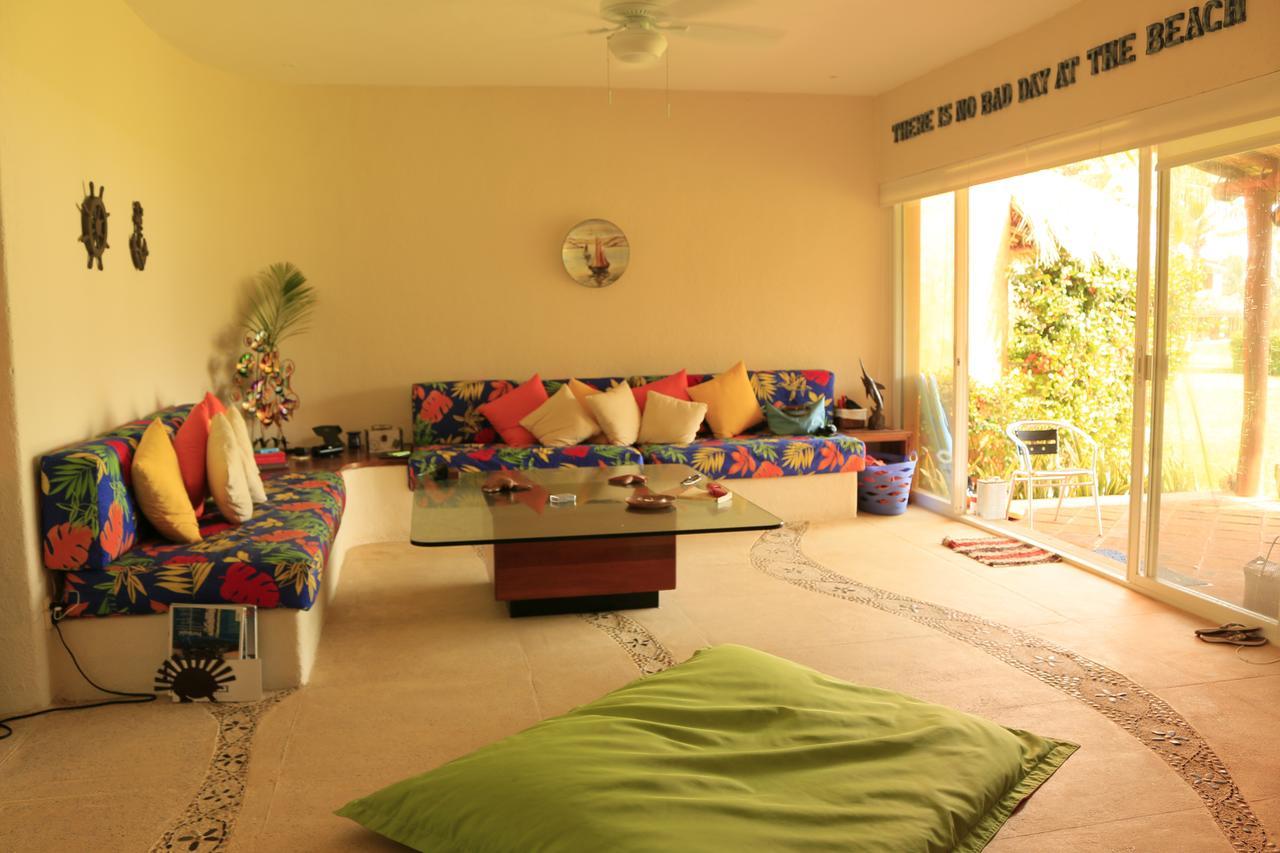 Villas Playa Blanca Zihuatanejo Exterior photo